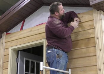 Siding cedar beveled install installation